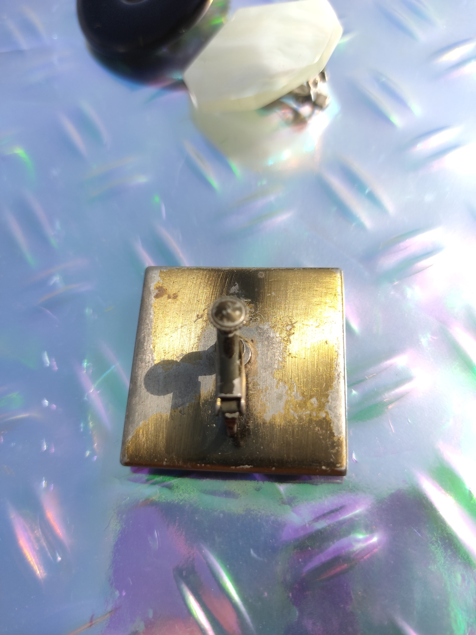 vintage 真面目で柔らかな黒のイヤリング　片耳用